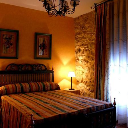Burgo Casa Rural Valle Esgueva מראה חיצוני תמונה